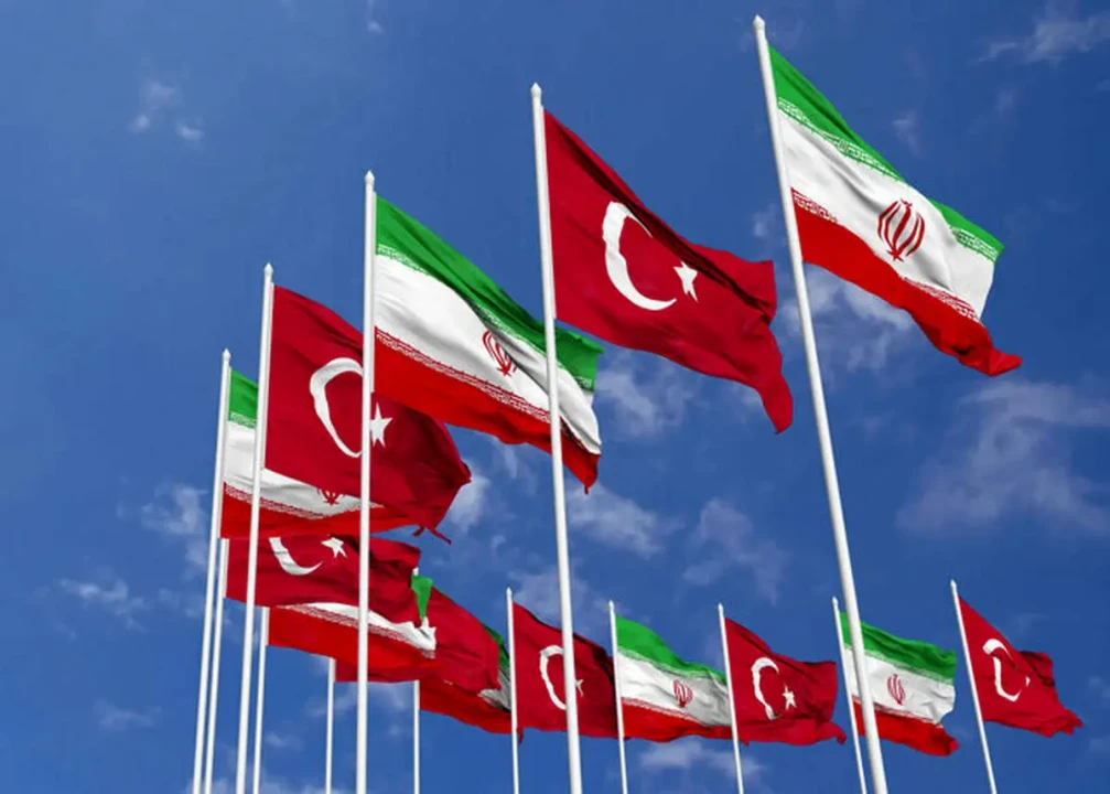 انتقال ۲۱ زندانی ایرانی از ترکیه به کشور انتقال ۲۱ زندانی ایرانی از ترکیه به کشور