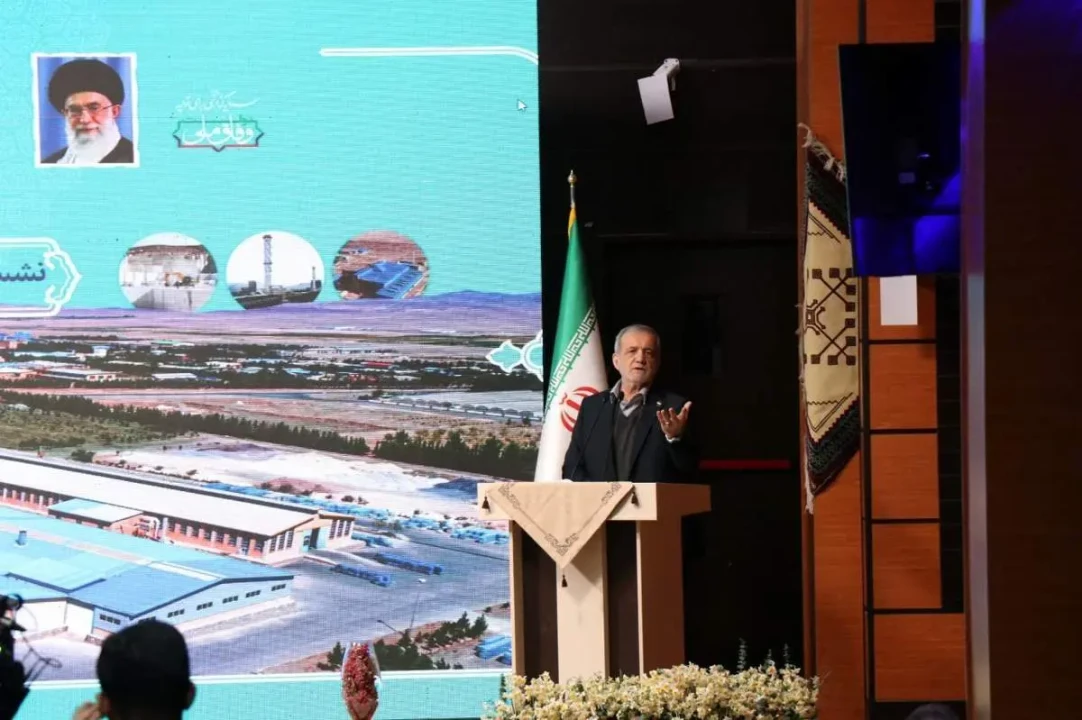 پزشکیان: تمام گرفتاری‌های ما از این است که عده‌ای تصور می‌کنند همه چیز را می‌دانند